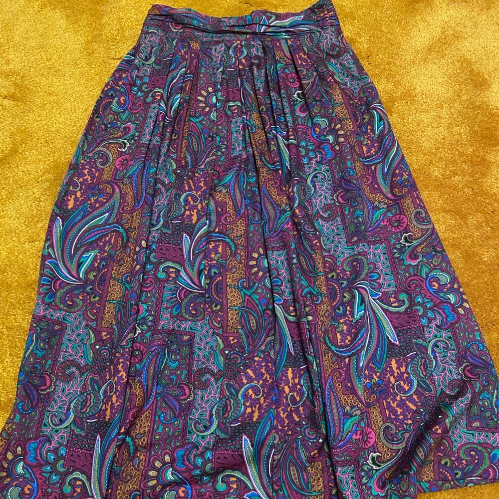 Ladies Union Made Laurissa Vintage Paisley Skirt